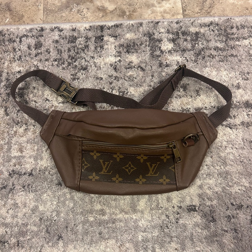 Cow hide purse